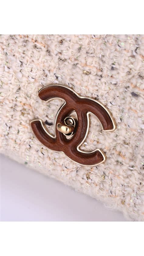 chanel wood handle